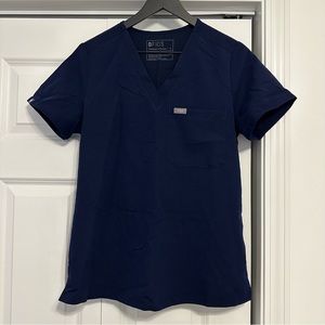 FIGS - Catarina Scrub Top
